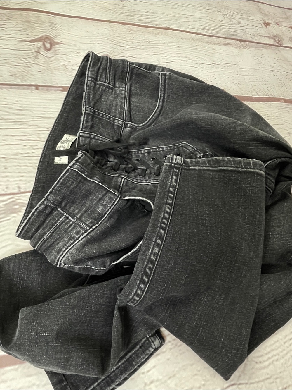WE THE FREE CRVY charcoal gray lace-up high-waist skinny stretchy jeans, size 29 - Picture 10 of 16